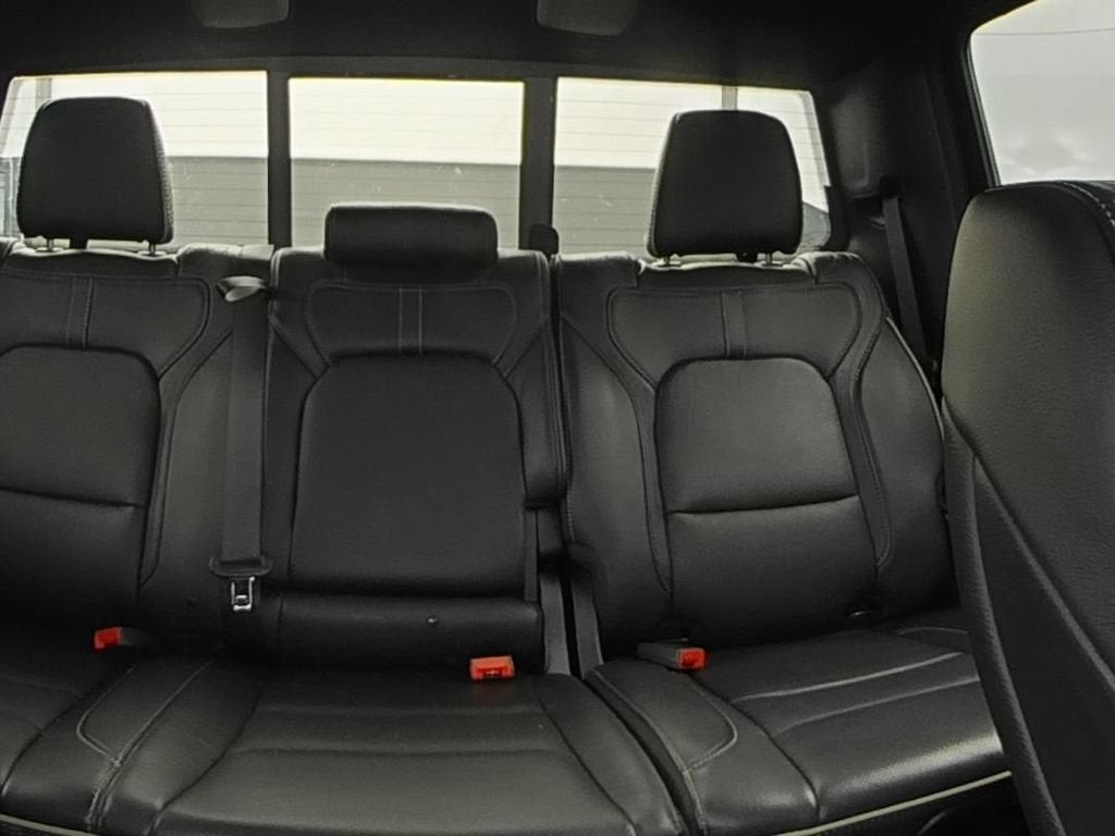 2021 RAM 1500 Limited Crew Cab 4x4 5'7" Box