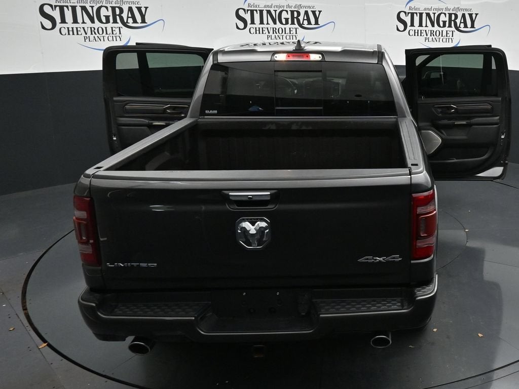 2021 RAM 1500 Limited Crew Cab 4x4 5'7" Box