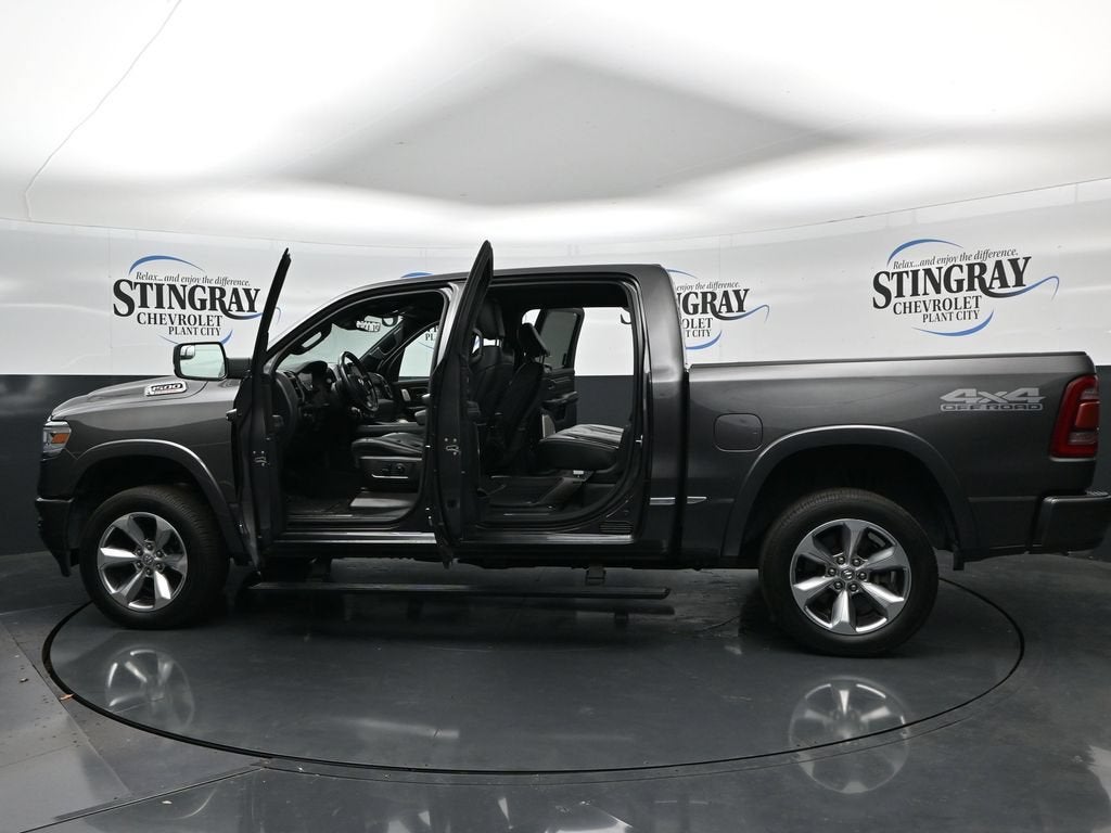 2021 RAM 1500 Limited Crew Cab 4x4 5'7" Box