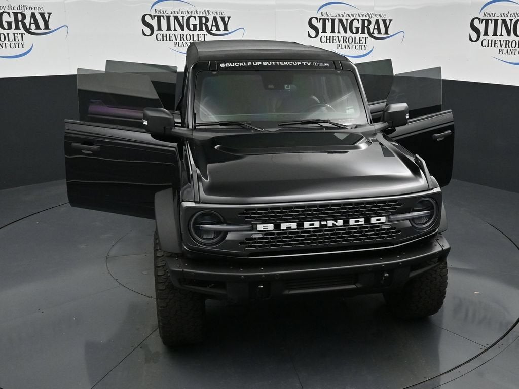 2023 Ford Bronco Base