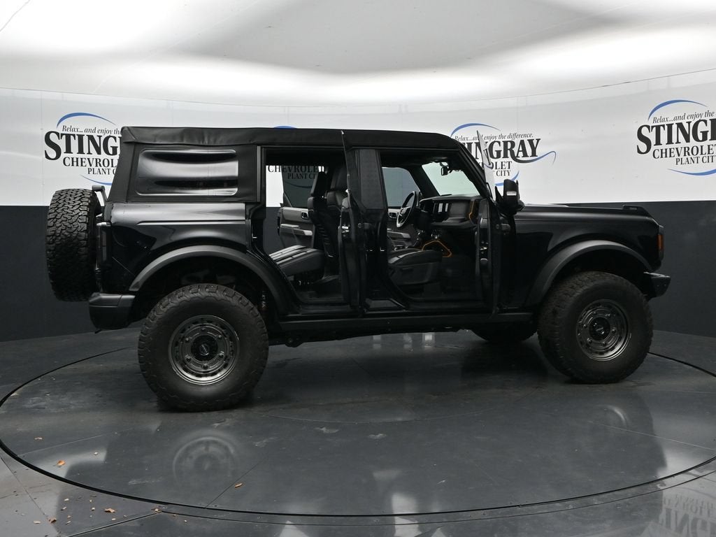 2023 Ford Bronco Base