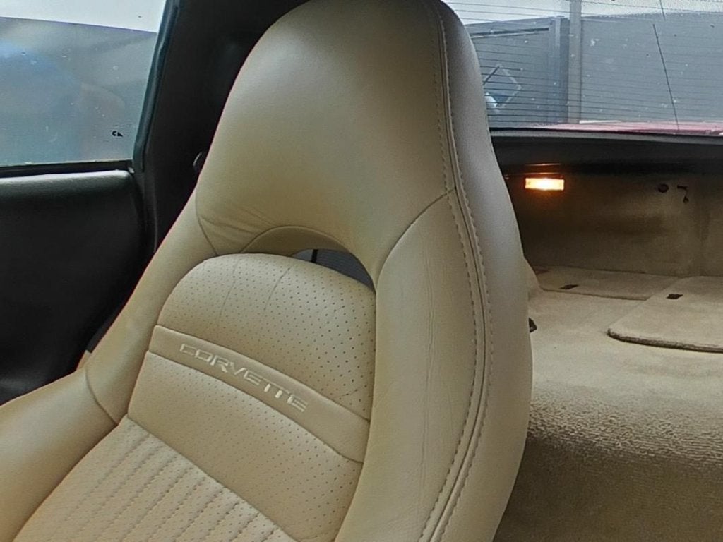 2004 Chevrolet Corvette NA