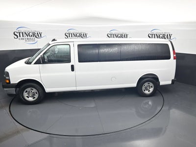 2025 Chevrolet Express Passenger 1LT