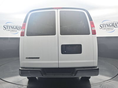 2025 Chevrolet Express Passenger 1LT