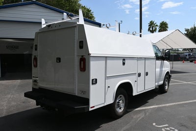 2025 Chevrolet Express Cutaway 3500 1WT