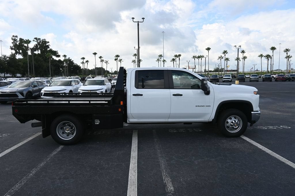 2025 Chevrolet Silverado 3500 HD Chassis Cab Work Truck