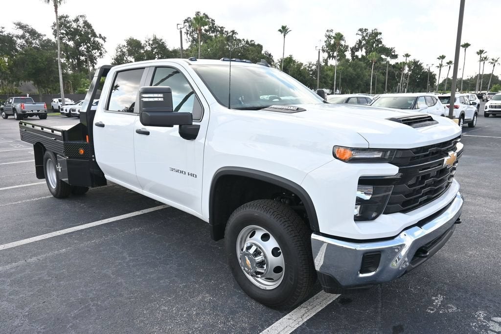 2025 Chevrolet Silverado 3500 HD Chassis Cab Work Truck