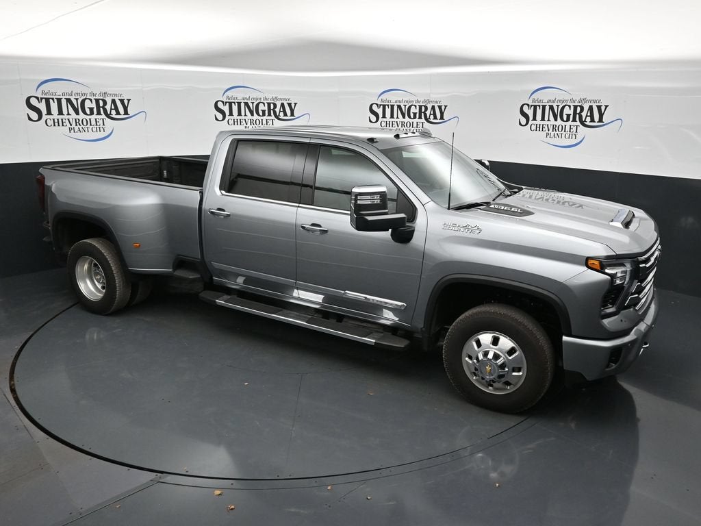 2026 Chevrolet Silverado 3500 HD High Country DRW
