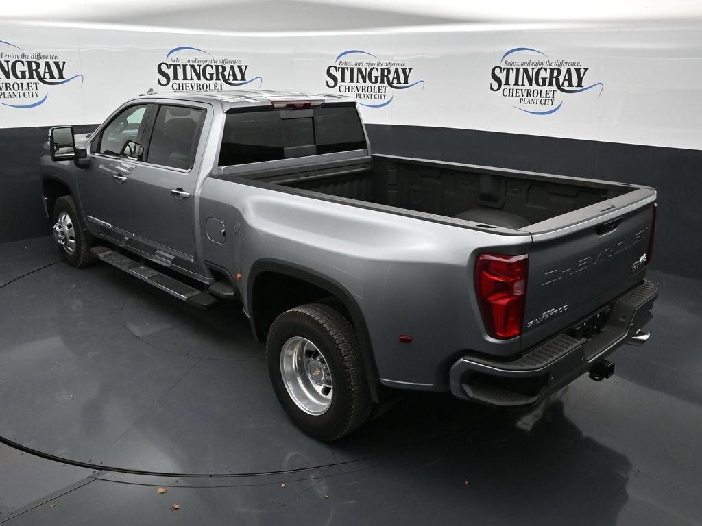 2026 Chevrolet Silverado 3500 HD High Country DRW
