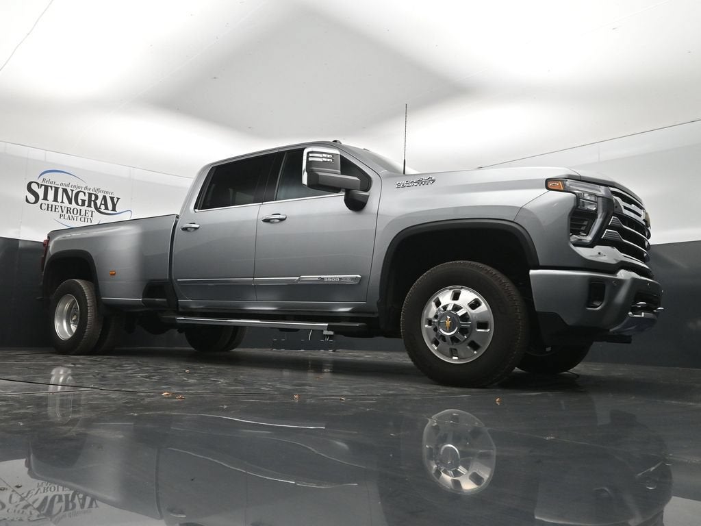2026 Chevrolet Silverado 3500 HD High Country DRW