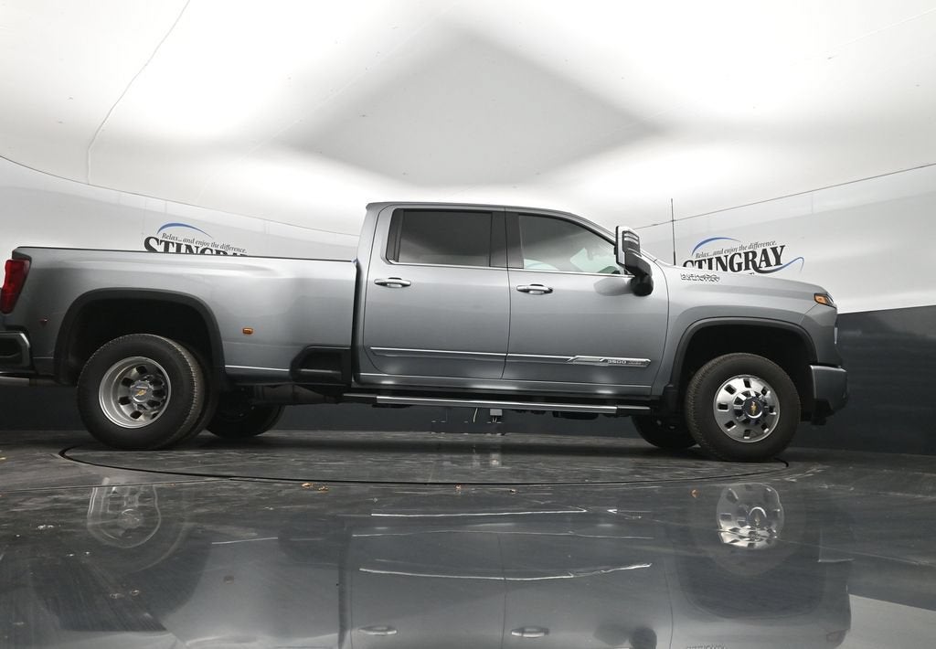 2026 Chevrolet Silverado 3500 HD High Country DRW