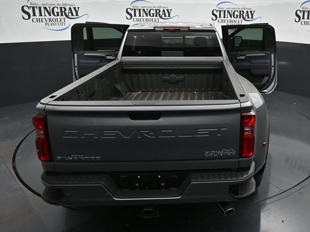 2026 Chevrolet Silverado 3500 HD High Country DRW