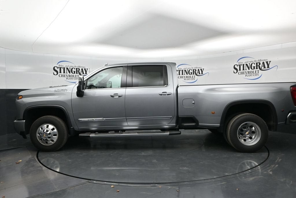 2026 Chevrolet Silverado 3500 HD High Country DRW