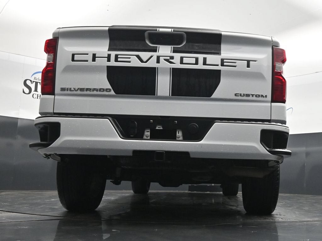 2022 Chevrolet Silverado 1500 Custom