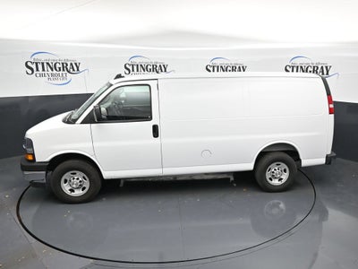 2025 Chevrolet Express Cargo WT