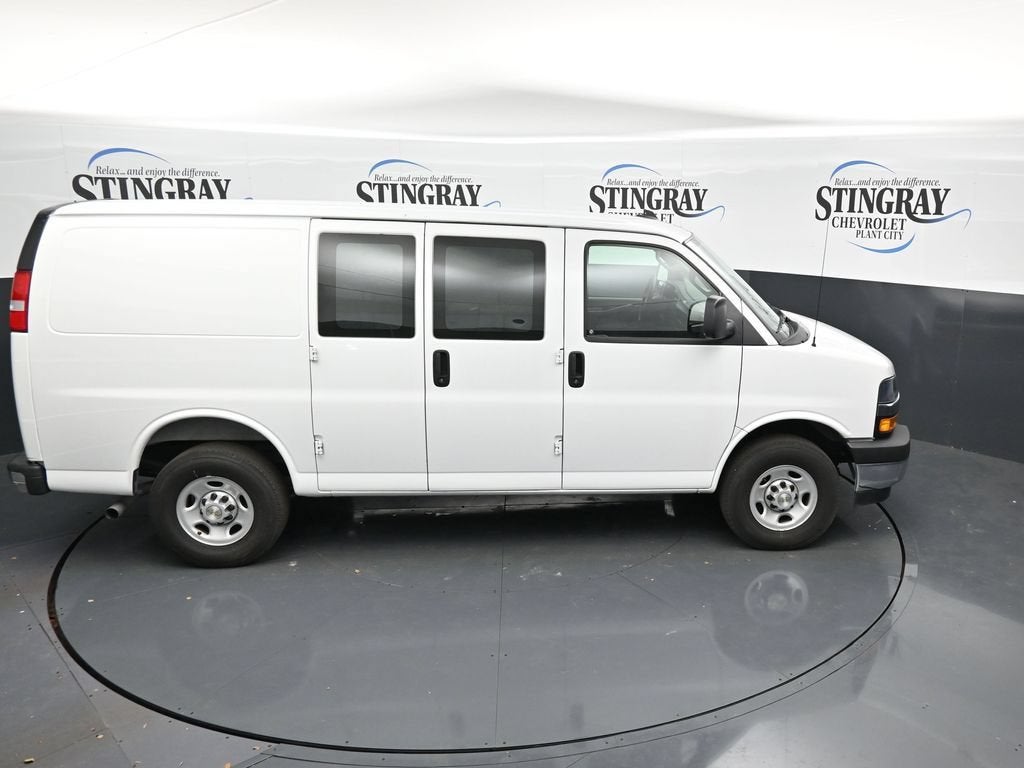2025 Chevrolet Express Cargo WT