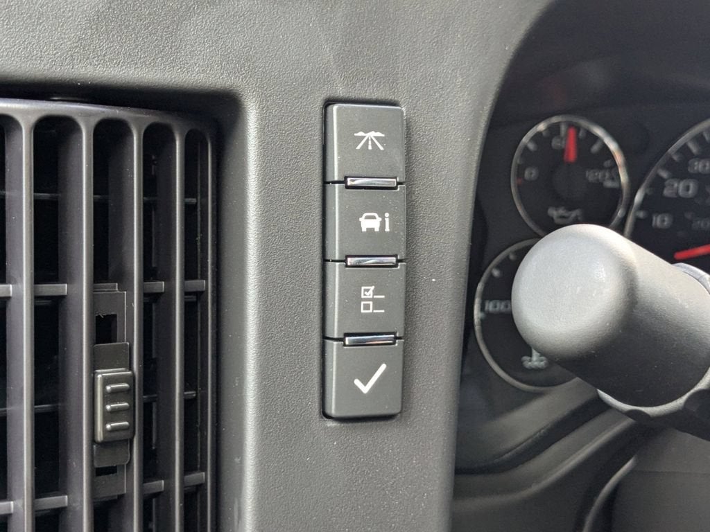 2024 Chevrolet Express Cargo 3500 WT