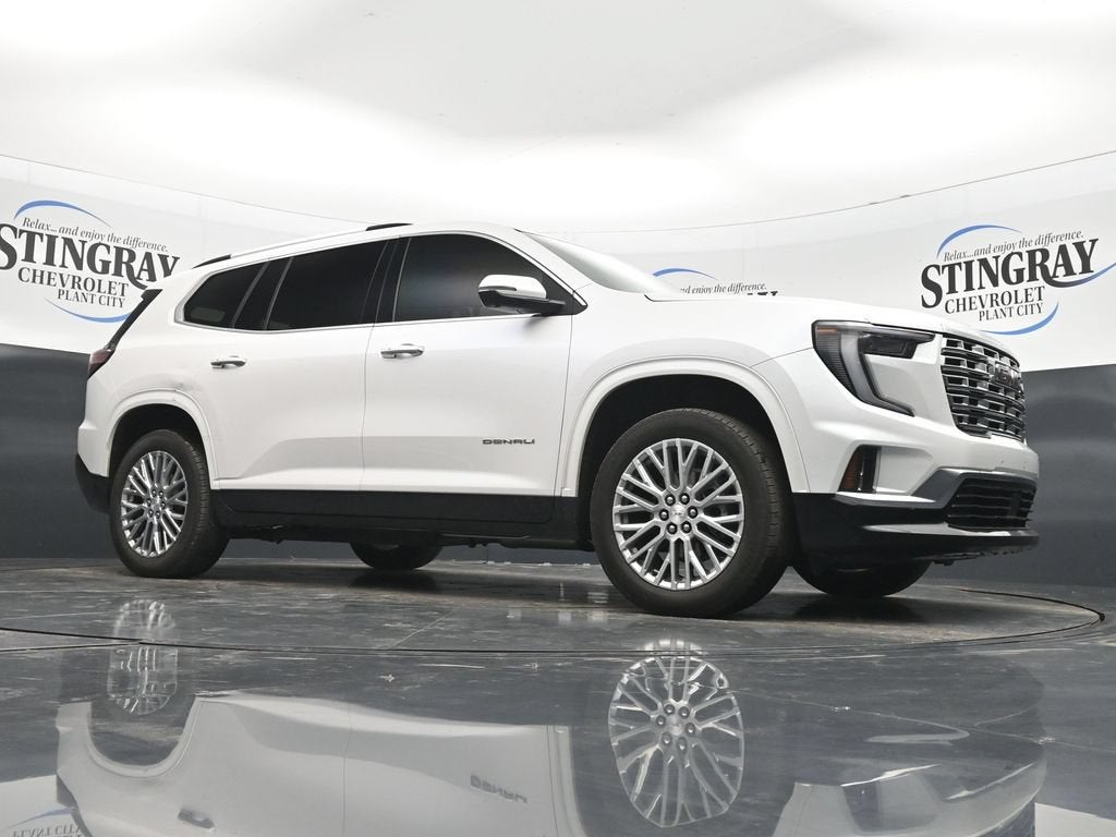 2025 GMC Acadia Denali