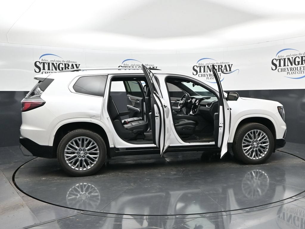 2025 GMC Acadia Denali