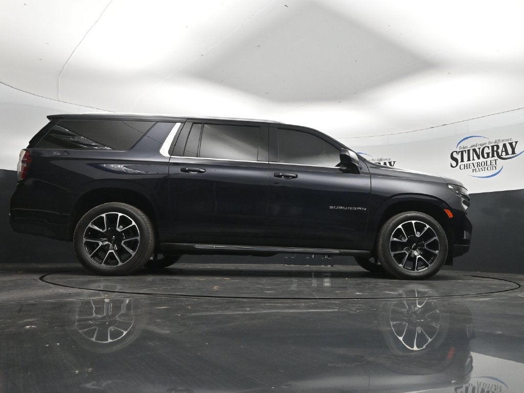 2021 Chevrolet Suburban LT