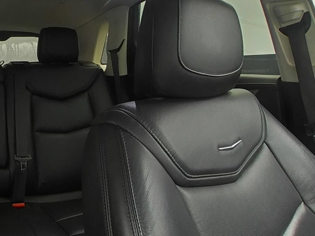 2017 Cadillac XT5 Luxury FWD