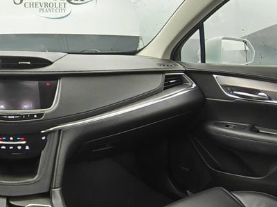 2017 Cadillac XT5 Luxury FWD