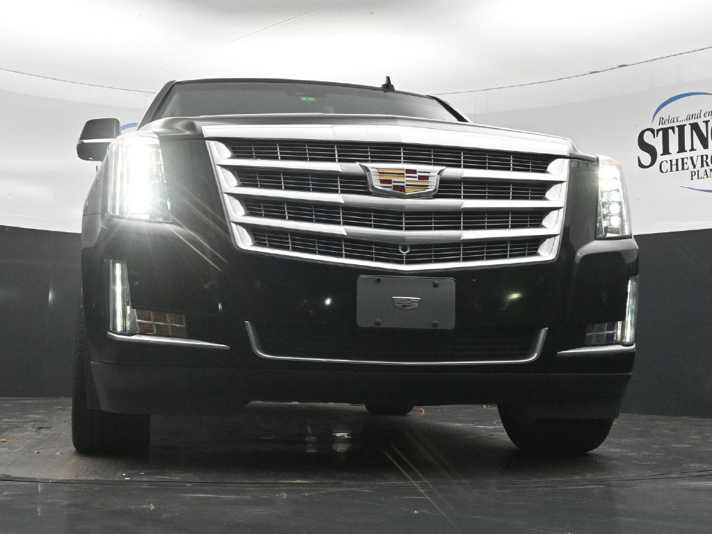 2017 Cadillac Escalade Luxury