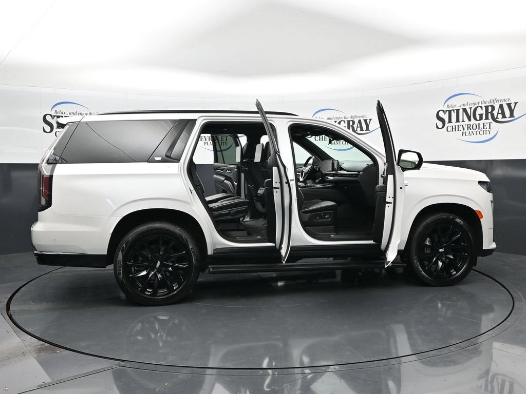 2022 Cadillac Escalade Sport
