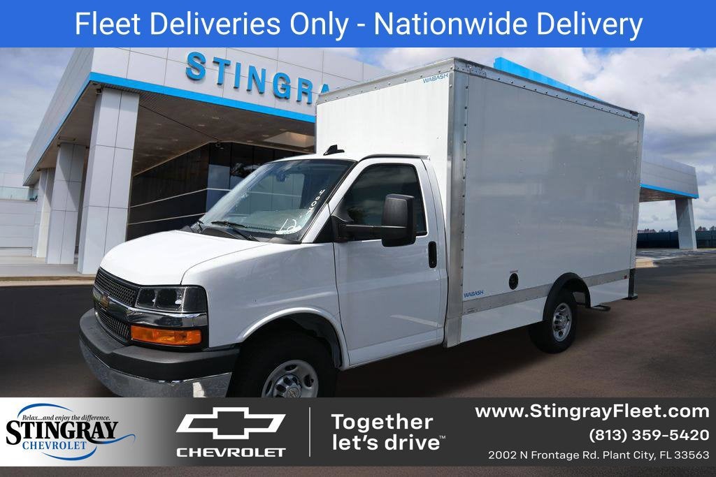 2025 Chevrolet Express Cutaway 3500 1WT