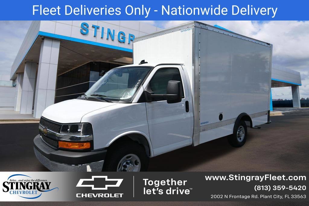 2025 Chevrolet Express Cutaway 3500 1WT