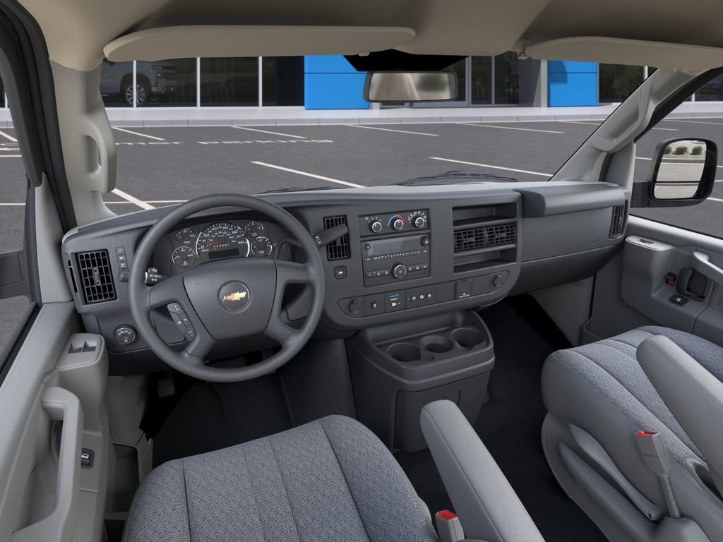 2025 Chevrolet Express Cutaway 4500 2WT