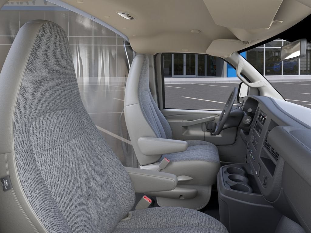 2025 Chevrolet Express Cutaway 4500 2WT