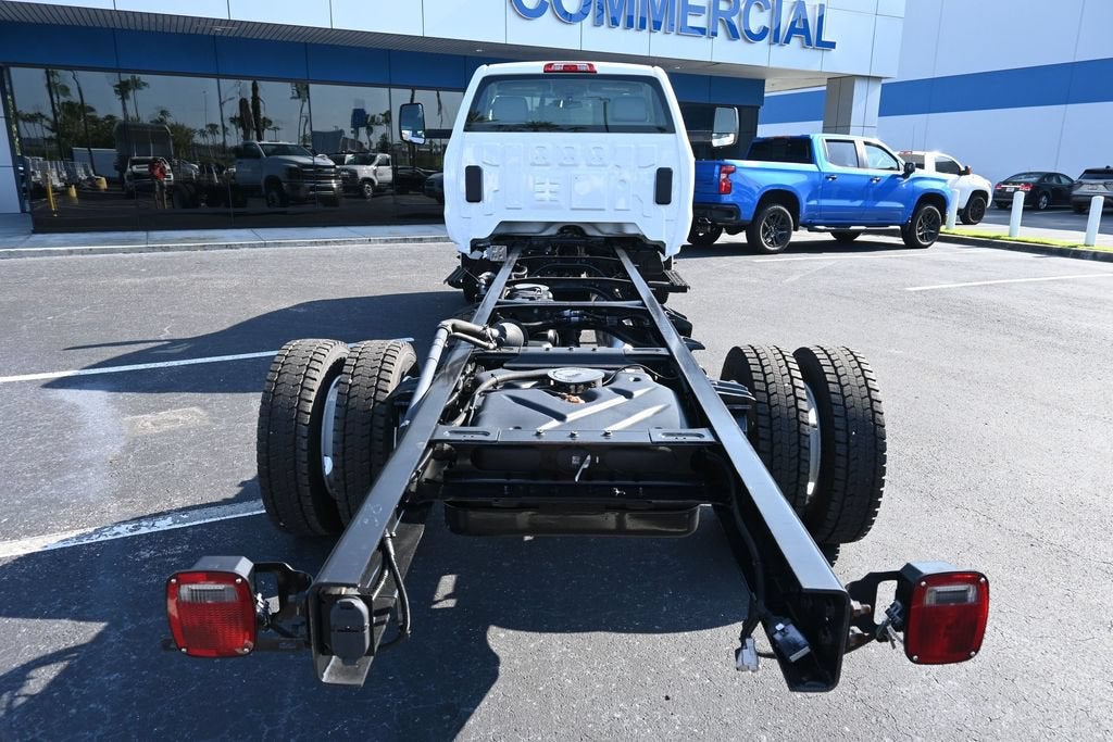 2024 Chevrolet Silverado 5500 HD Work Truck