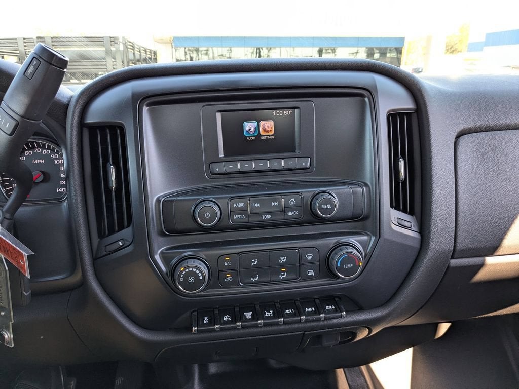 2024 Chevrolet Silverado 5500 HD Work Truck
