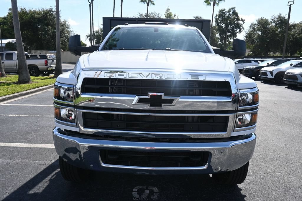 2024 Chevrolet Silverado 5500 HD Work Truck