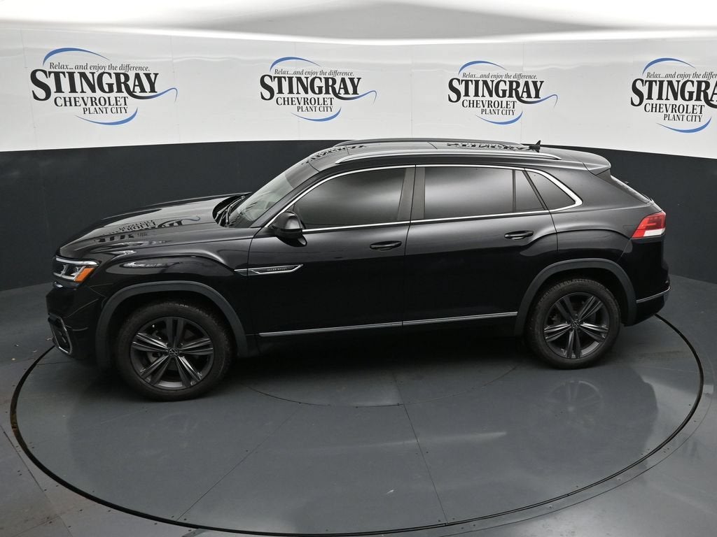 2022 Volkswagen Atlas Cross Sport 2.0T SEL R-Line