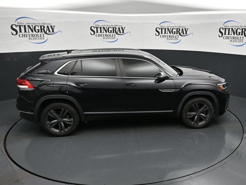 2022 Volkswagen Atlas Cross Sport 2.0T SEL R-Line