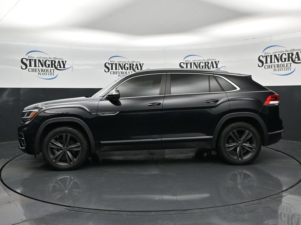 2022 Volkswagen Atlas Cross Sport 2.0T SEL R-Line