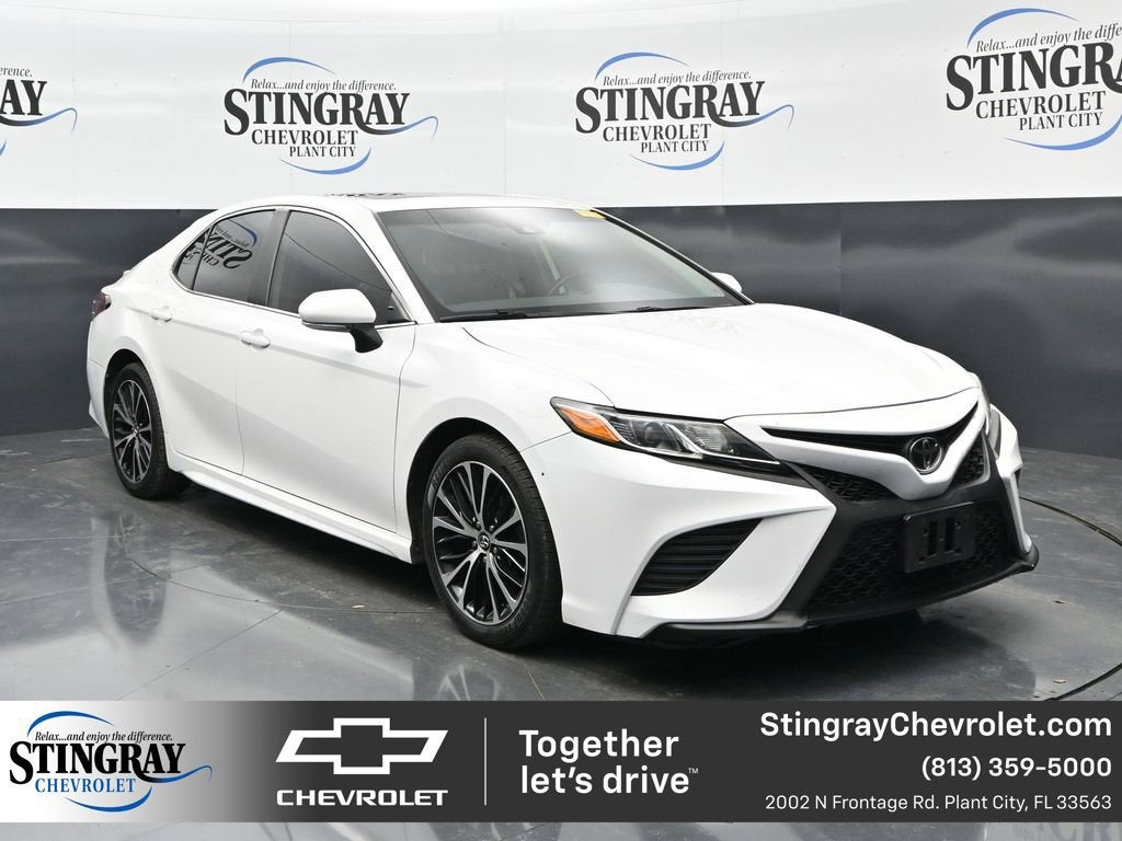 2019 Toyota Camry SE