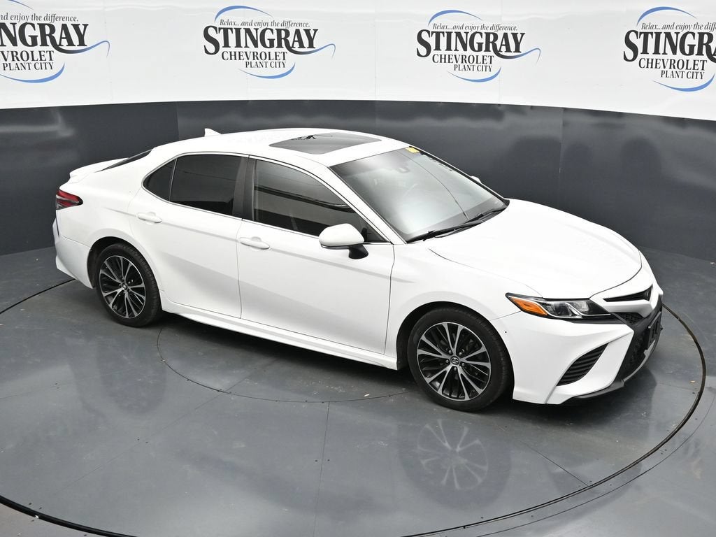 2019 Toyota Camry SE