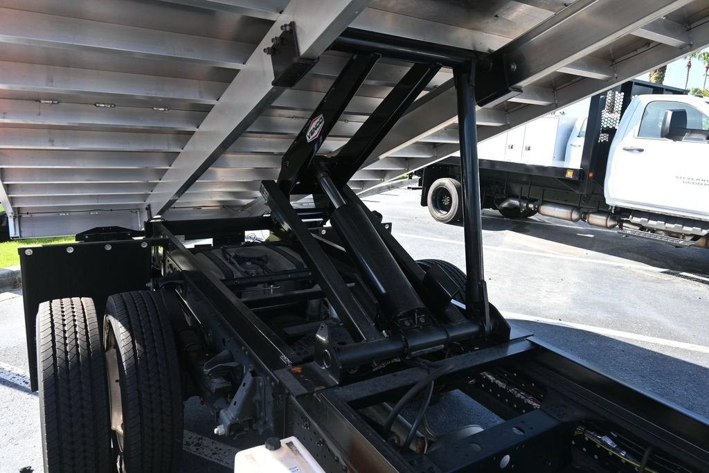 2025 Chevrolet Low Cab Forward 4500 HG NA