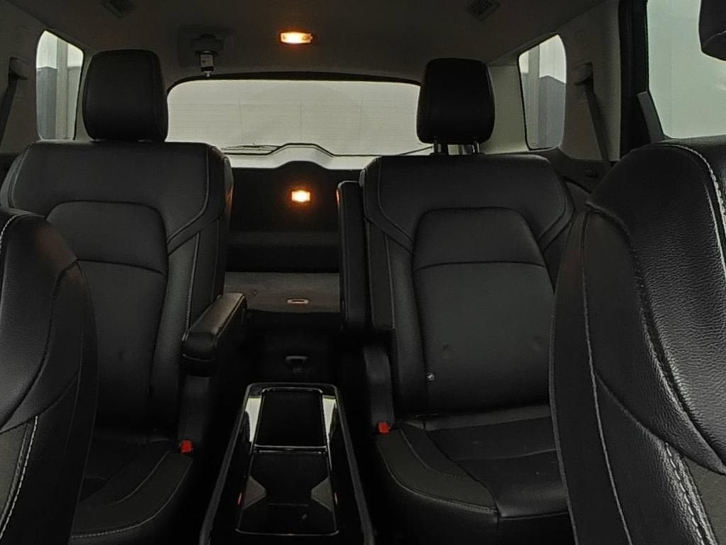 2024 Nissan Pathfinder SL FWD