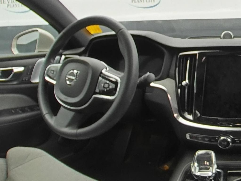 2023 Volvo S60 Recharge Plug-In Hybr Ultimate Bright Theme