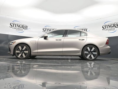 2023 Volvo S60 Recharge Plug-In Hybr Ultimate Bright Theme