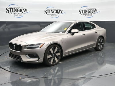 2023 Volvo S60 Recharge Plug-In Hybr Ultimate Bright Theme