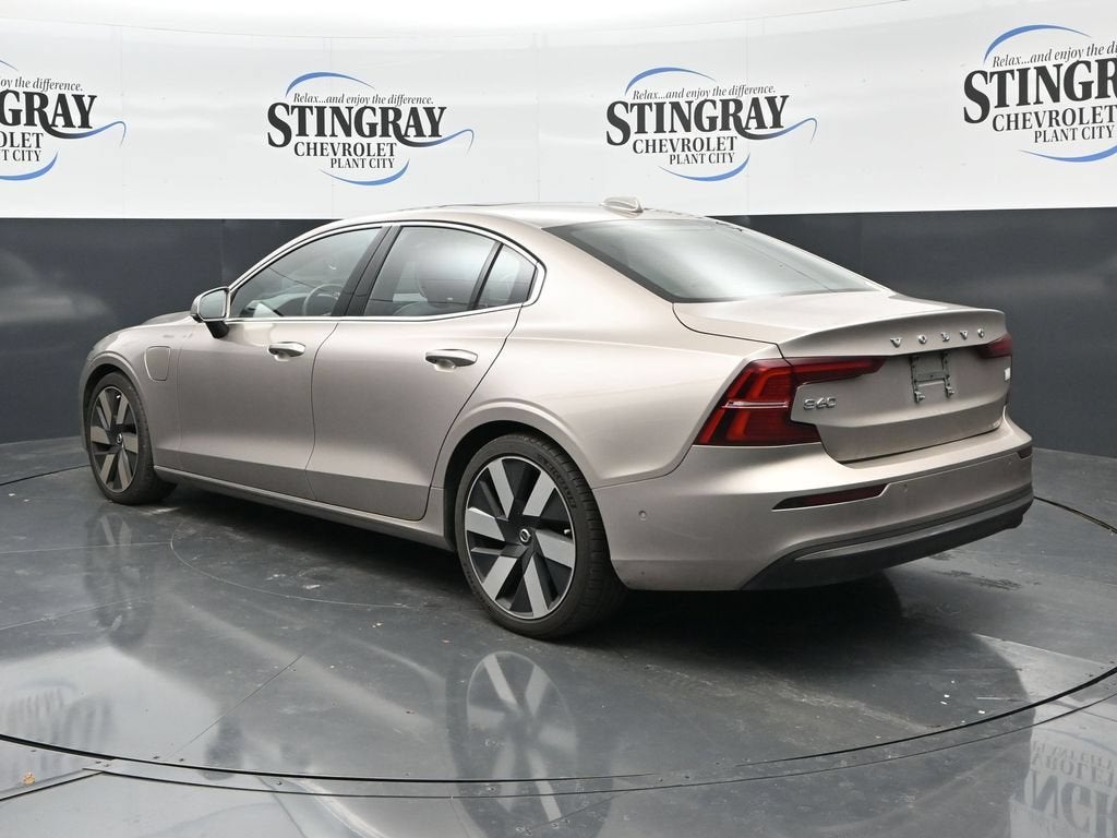 2023 Volvo S60 Recharge Plug-In Hybr Ultimate Bright Theme