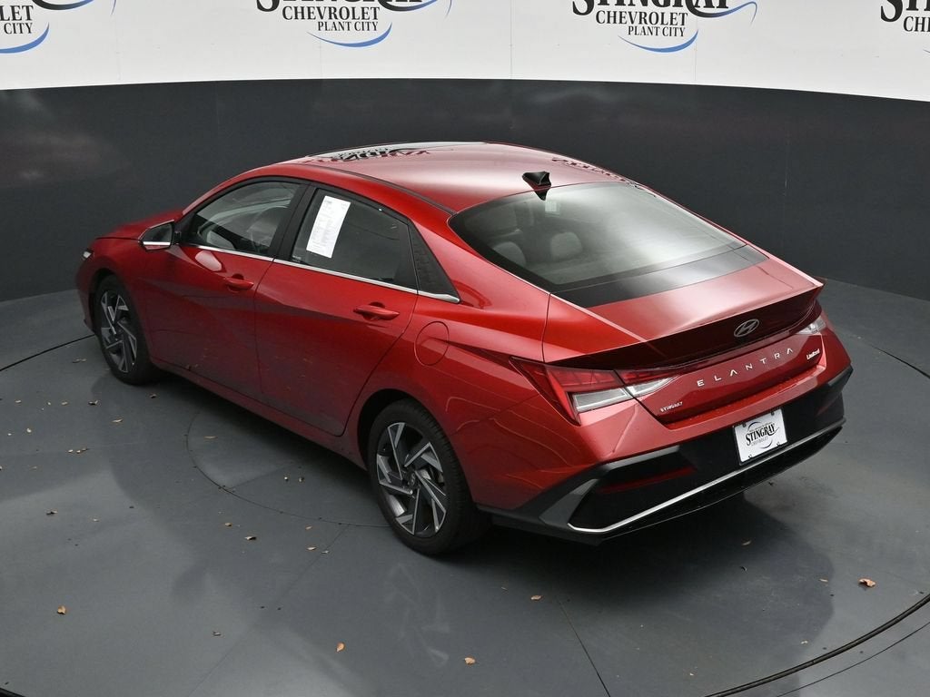 2025 Hyundai Elantra Limited