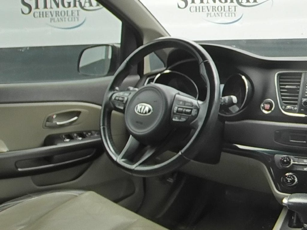 2017 Kia Sedona LX