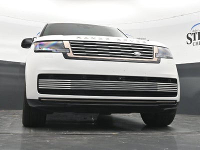 2026 Land Rover Range Rover SV