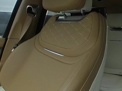 2026 Land Rover Range Rover SV